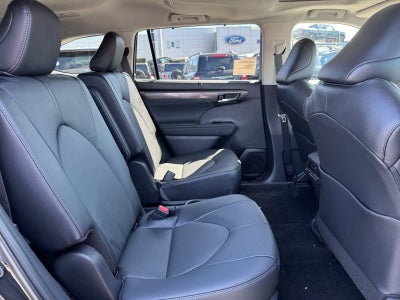 2026 Toyota Highlander Hybrid Hybrid Limited