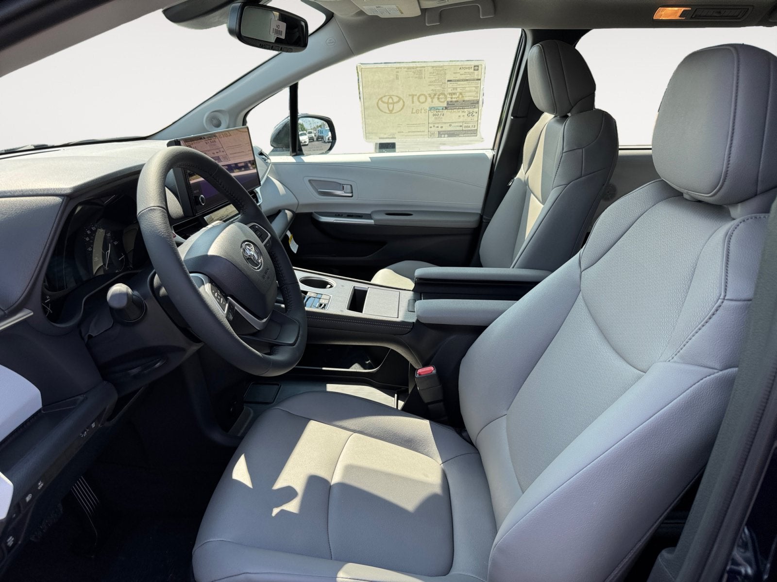 2026 Toyota Sienna XLE