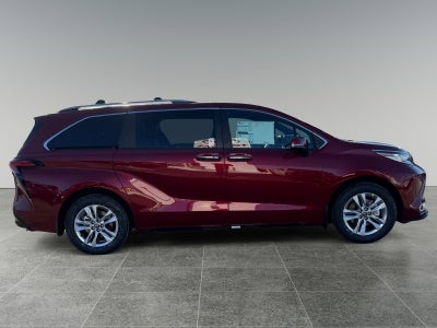 2026 Toyota Sienna Limited