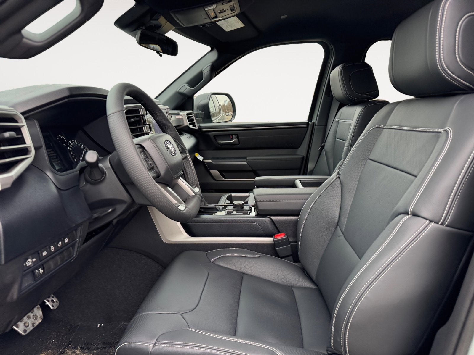 2026 Toyota Tundra SR5 CrewMax 5.5' Bed