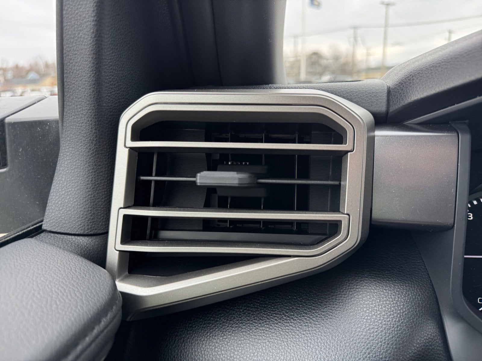 2026 Toyota Tundra SR5 CrewMax 5.5' Bed