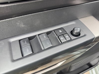 2026 Toyota Tundra SR5 CrewMax 5.5' Bed