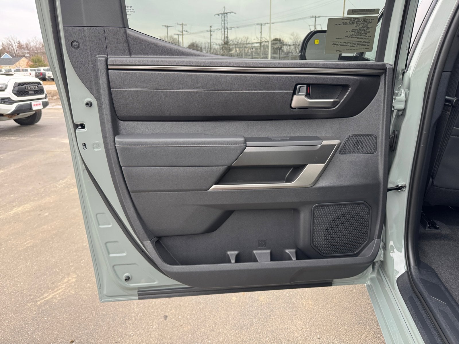 2026 Toyota Tundra SR5 CrewMax 5.5' Bed