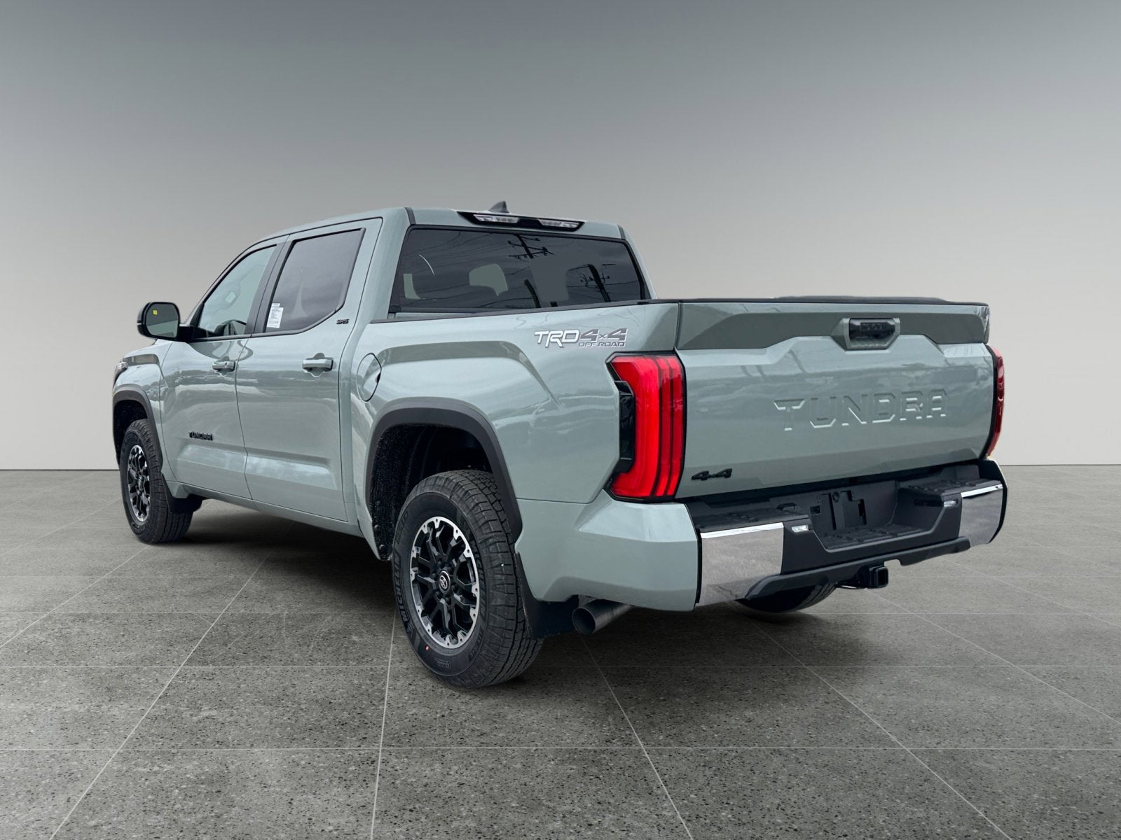 2026 Toyota Tundra SR5 CrewMax 5.5' Bed