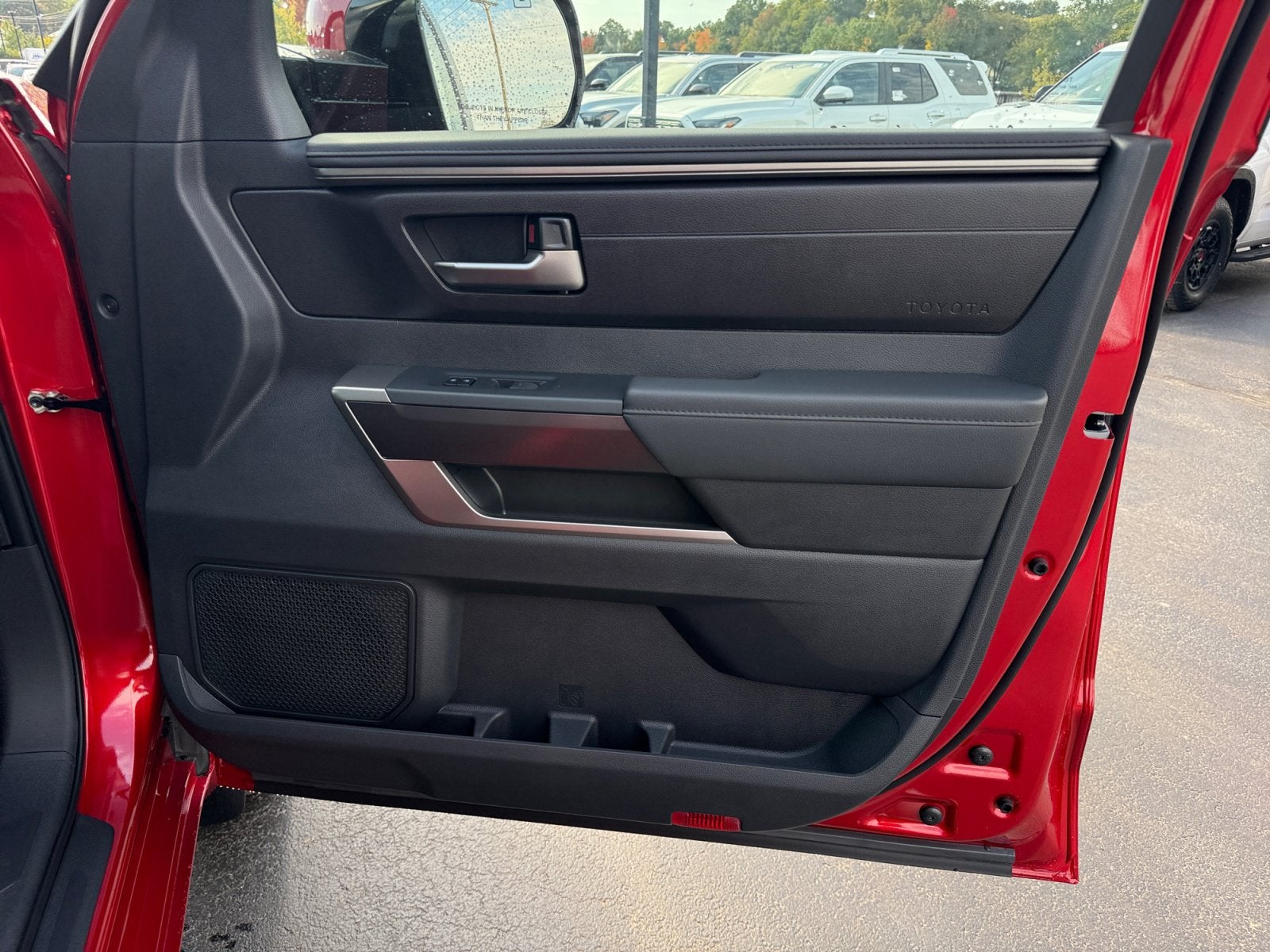 2026 Toyota Tundra SR5 CrewMax 5.5' Bed