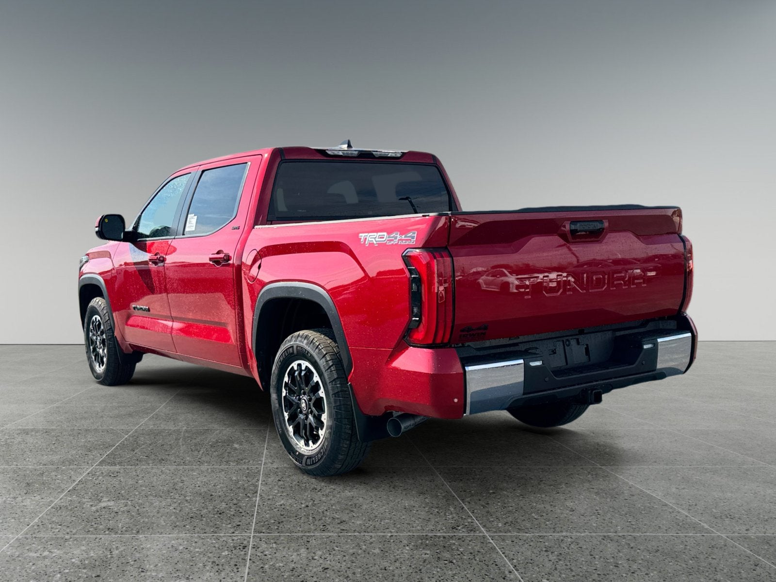 2026 Toyota Tundra SR5 CrewMax 5.5' Bed