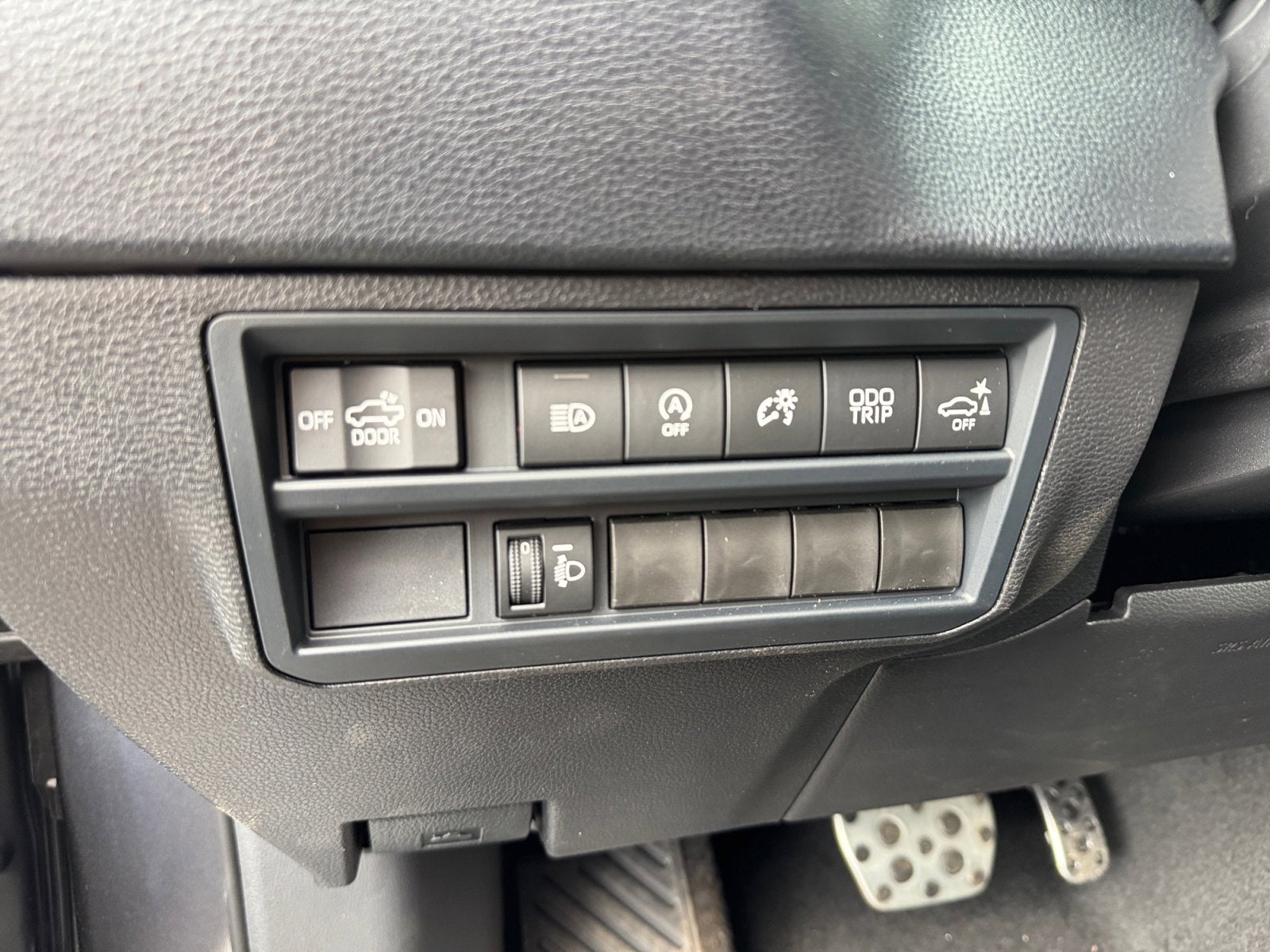 2026 Toyota Tundra SR5 CrewMax 6.5' Bed
