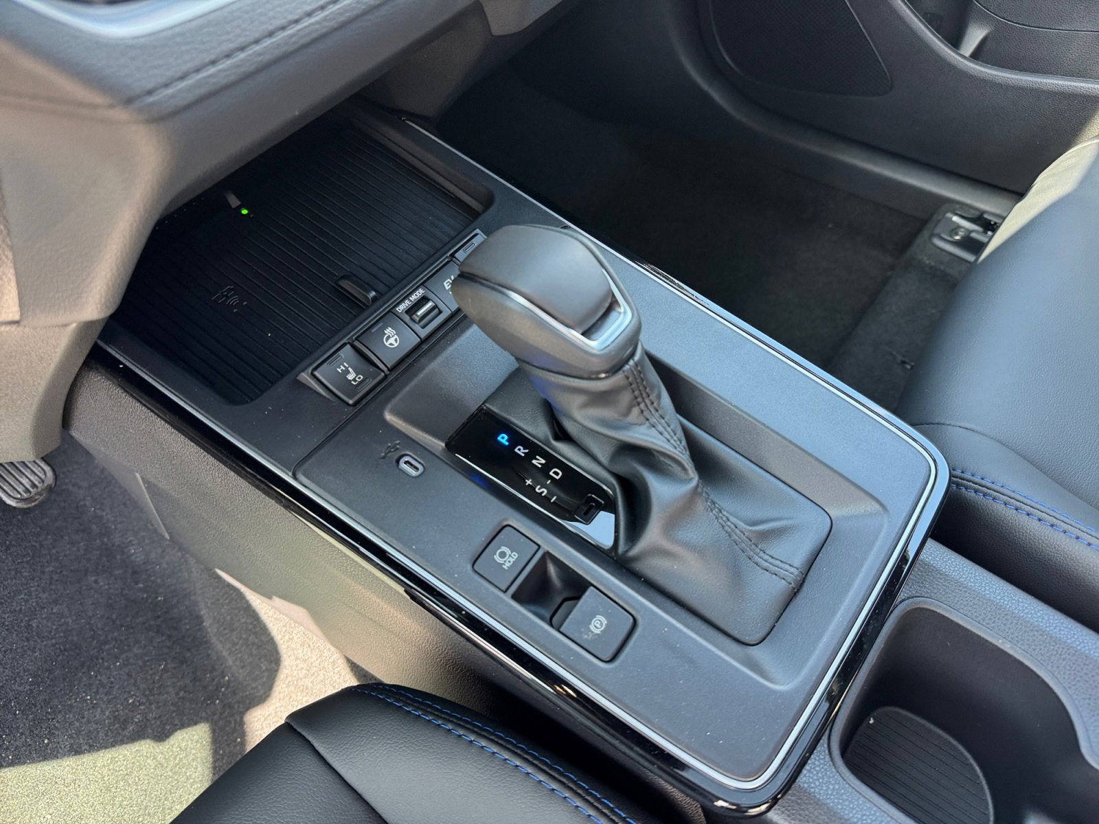 2026 Toyota Corolla Cross Hybrid Hybrid XSE