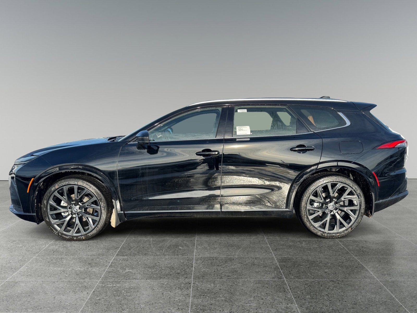 2025 Toyota Toyota Crown Signia Limited