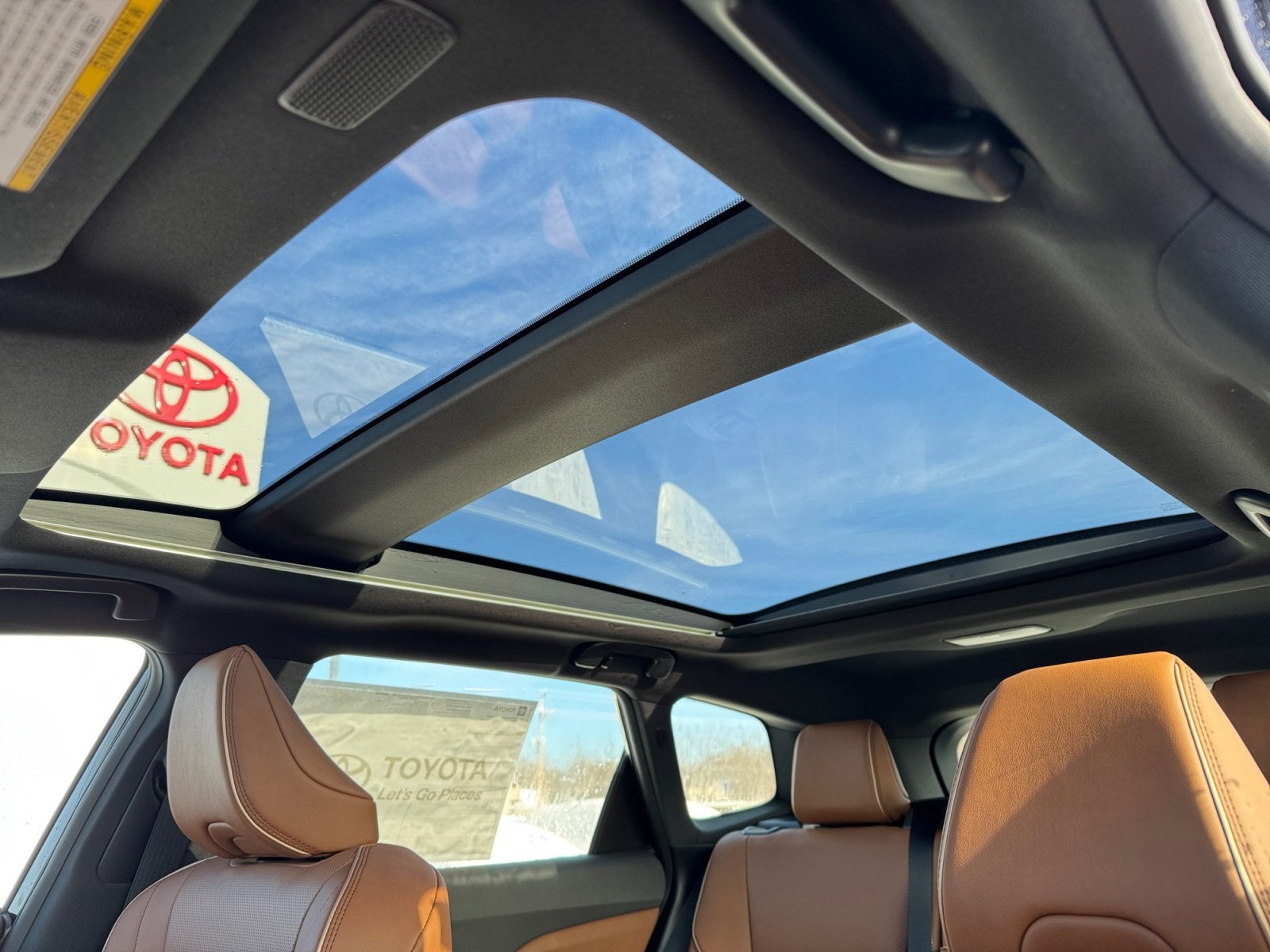 2025 Toyota Toyota Crown Signia Limited