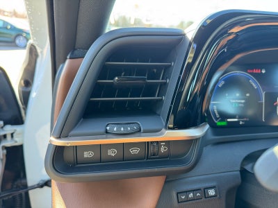 2026 Toyota Toyota Crown Signia XLE