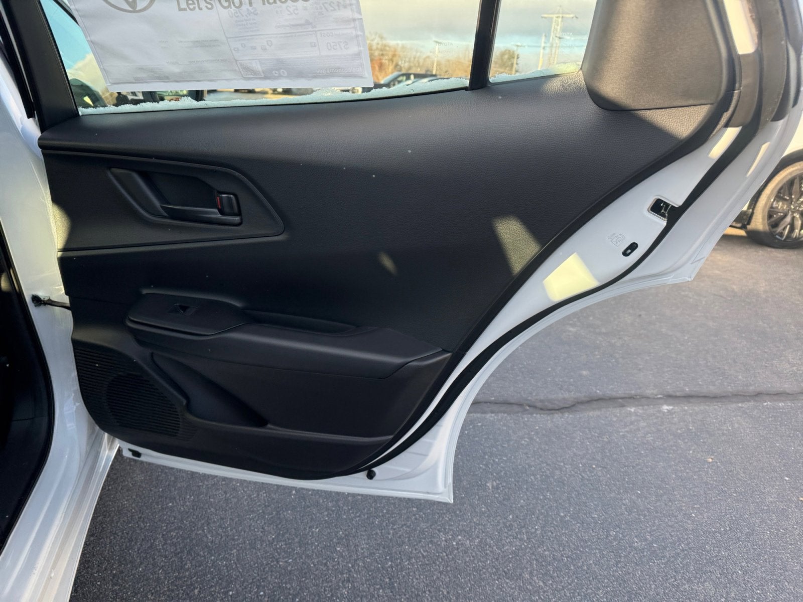 2026 Toyota Prius Plug-in Hybrid SE