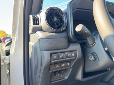 2027 Toyota Land Cruiser 4WD (Natl)