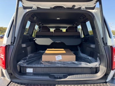 2027 Toyota Land Cruiser 4WD (Natl)
