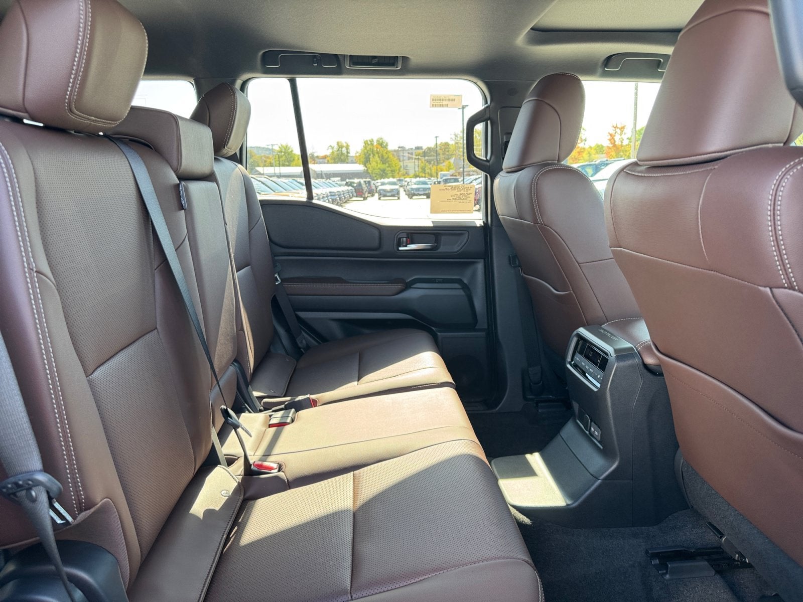 2027 Toyota Land Cruiser 4WD (Natl)