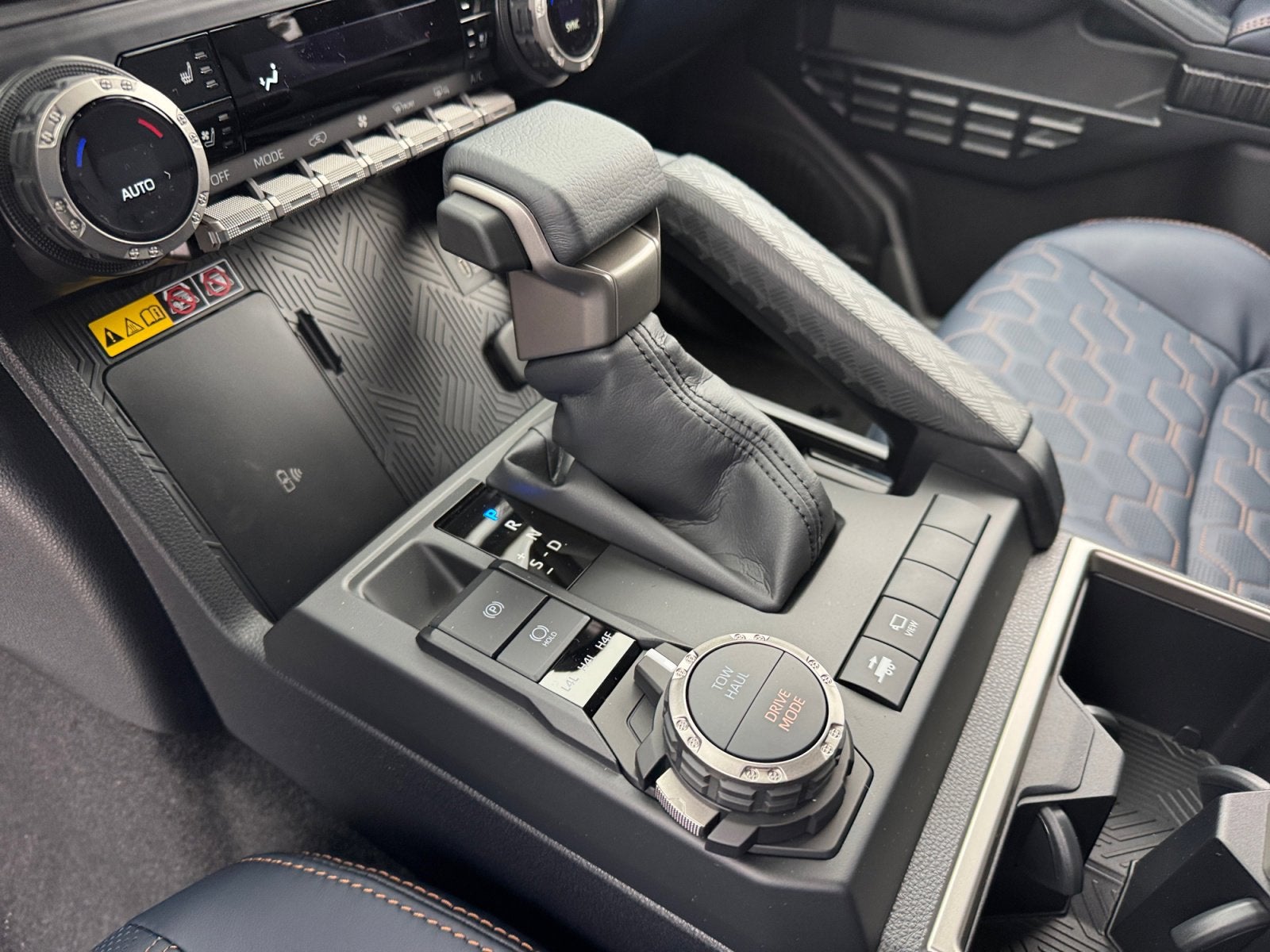 2026 Toyota 4Runner Hybrid Platinum