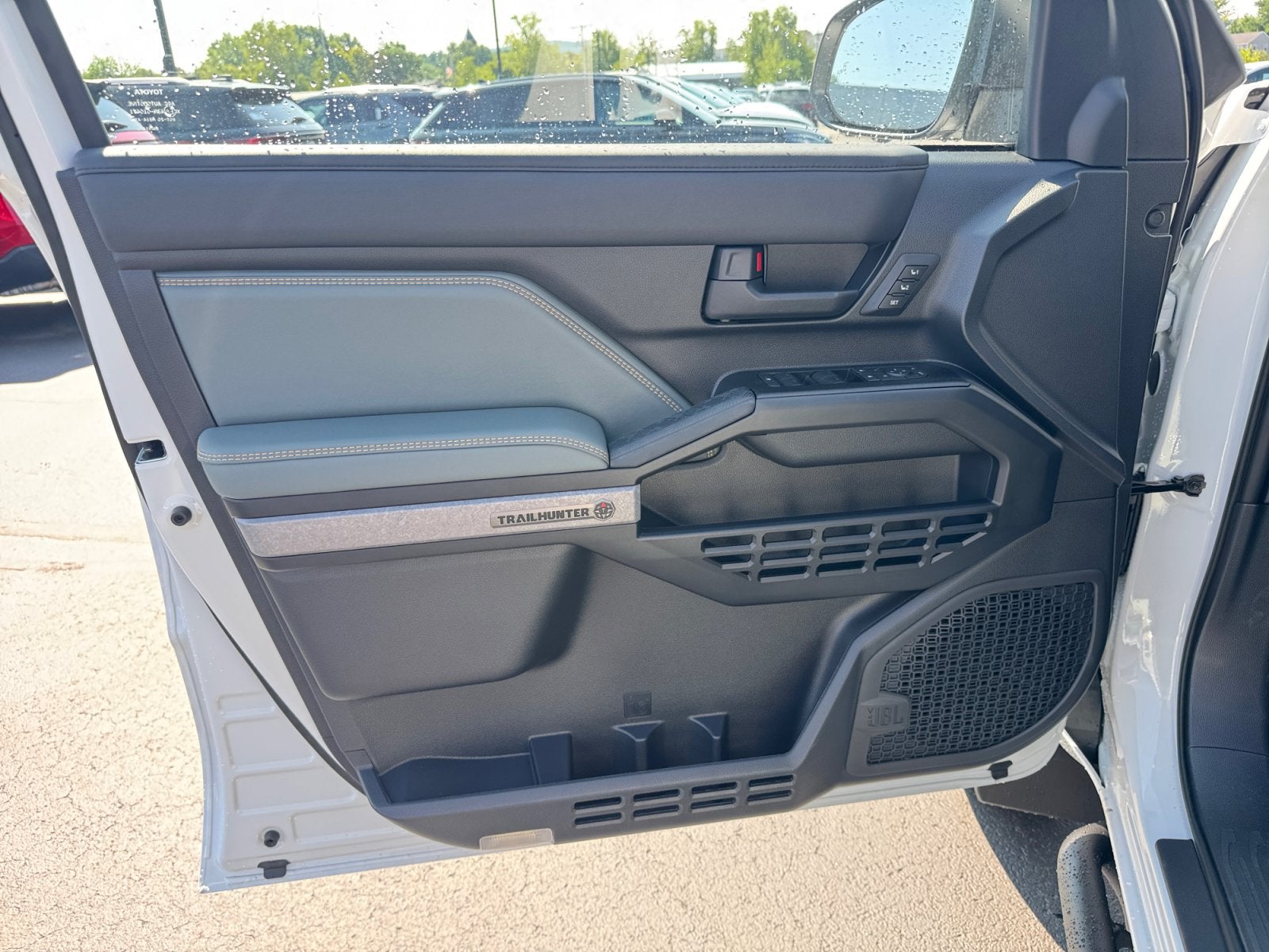 2026 Toyota 4Runner Hybrid Trailhunter