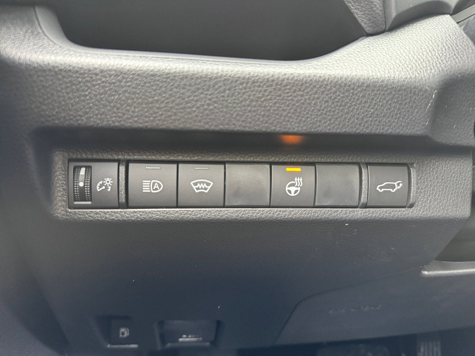 2025 Toyota RAV4 Plug-in Hybrid SE