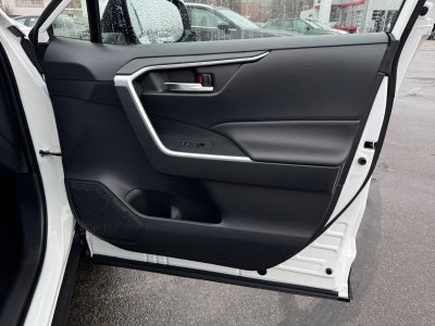 2025 Toyota RAV4 Plug-in Hybrid SE