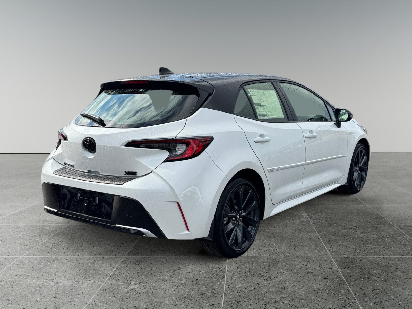 2027 Toyota Corolla Hatchback XSE